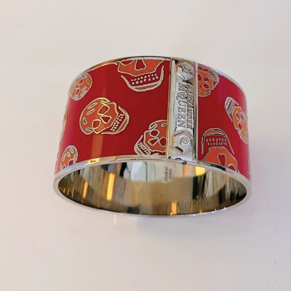 Alexander McQueen Red ☠️ Skull Bangle Bracelet - Picture 11 of 16